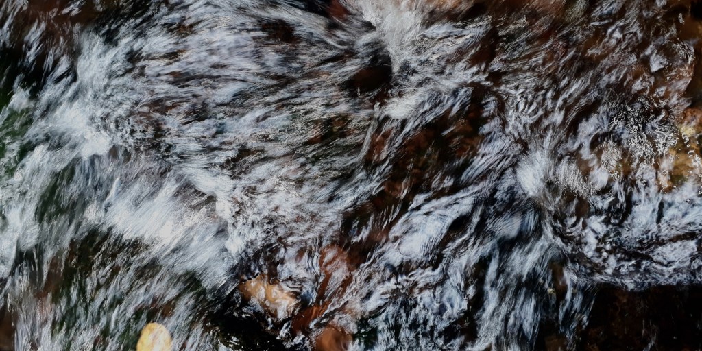 acho que vai descer uma&nbsp;água